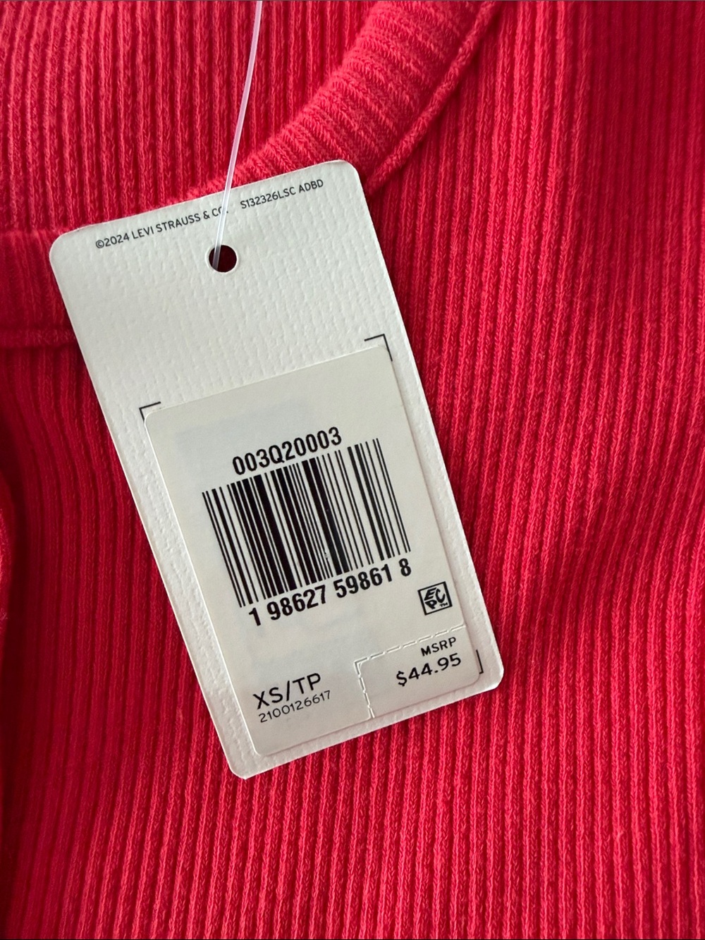 Levi,s Sleeveless Red Button-Front Ribbed Top - Picture 2 of 2